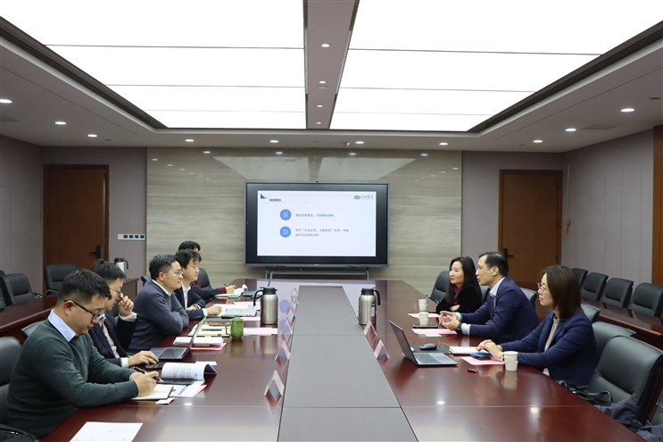 興銀資本常務副總經理劉建新一行到河南資本集團投資公司考察交流